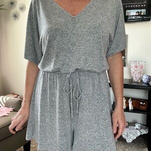 GAP Heather Gray Knit Romper